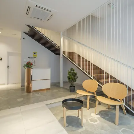 Aparthotel Chic & Comfortable Apartment, Private Terrace 4*