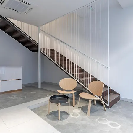 Chic & Comfortable Apartment, Private Terrace Aparthotel *