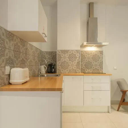 Ξενοδοχείο με διαμερίσματα Chic & Comfortable Apartment, Private Terrace Βαλένθια
