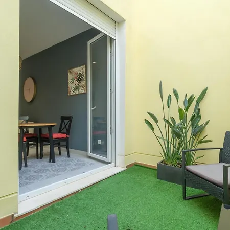 Chic & Comfortable Apartment, Private Terrace 4* Βαλένθια