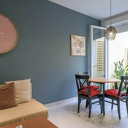Chic & Comfortable Apartment, Private Terrace Valencia