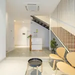 Chic & Comfortable Apartment, Private Terrace 4* Valence