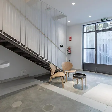 Chic & Comfortable Apartment, Private Terrace Valencia