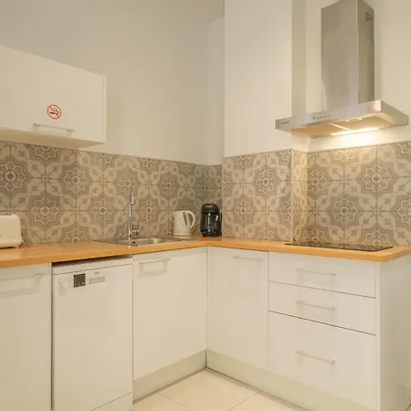 Chic & Comfortable Apartment, Private Terrace Apartmanhotel Valencia
